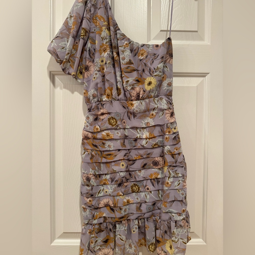 Astr mini one shoulder floral dress